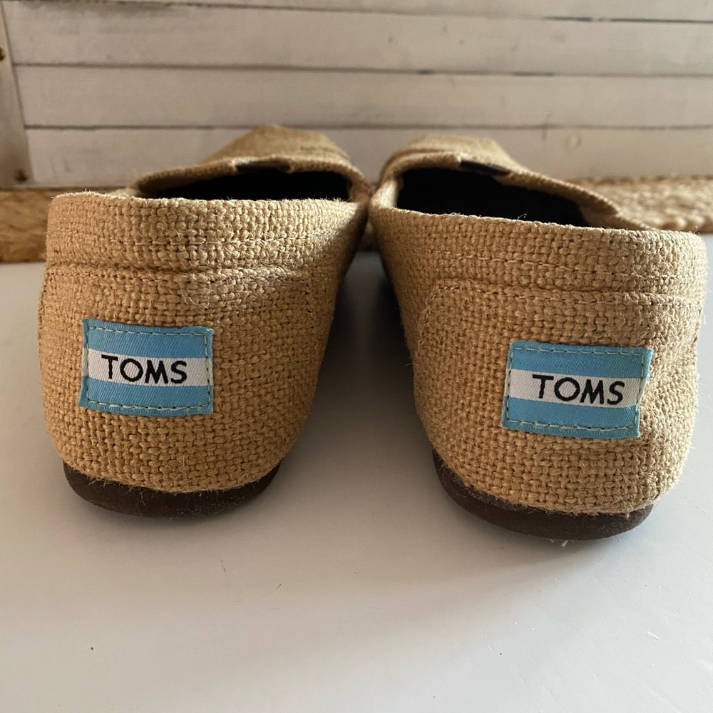 Tom’s Classic Natural Burlap Woman’s Canvas Espadrilles / Size 8 - Picture 2 of 11